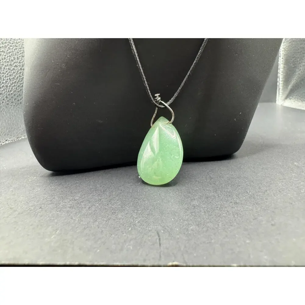 Vintage Silver Tone Green Jade Teardrop Pendant Black Cord Necklace
